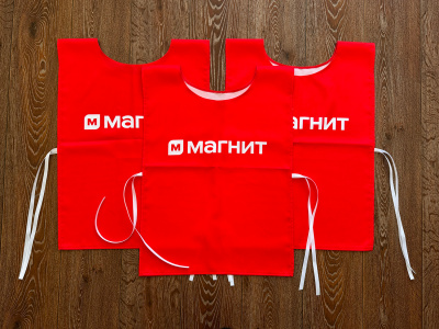 фимернные-манишки-с-логотипом-магнит-воронеж